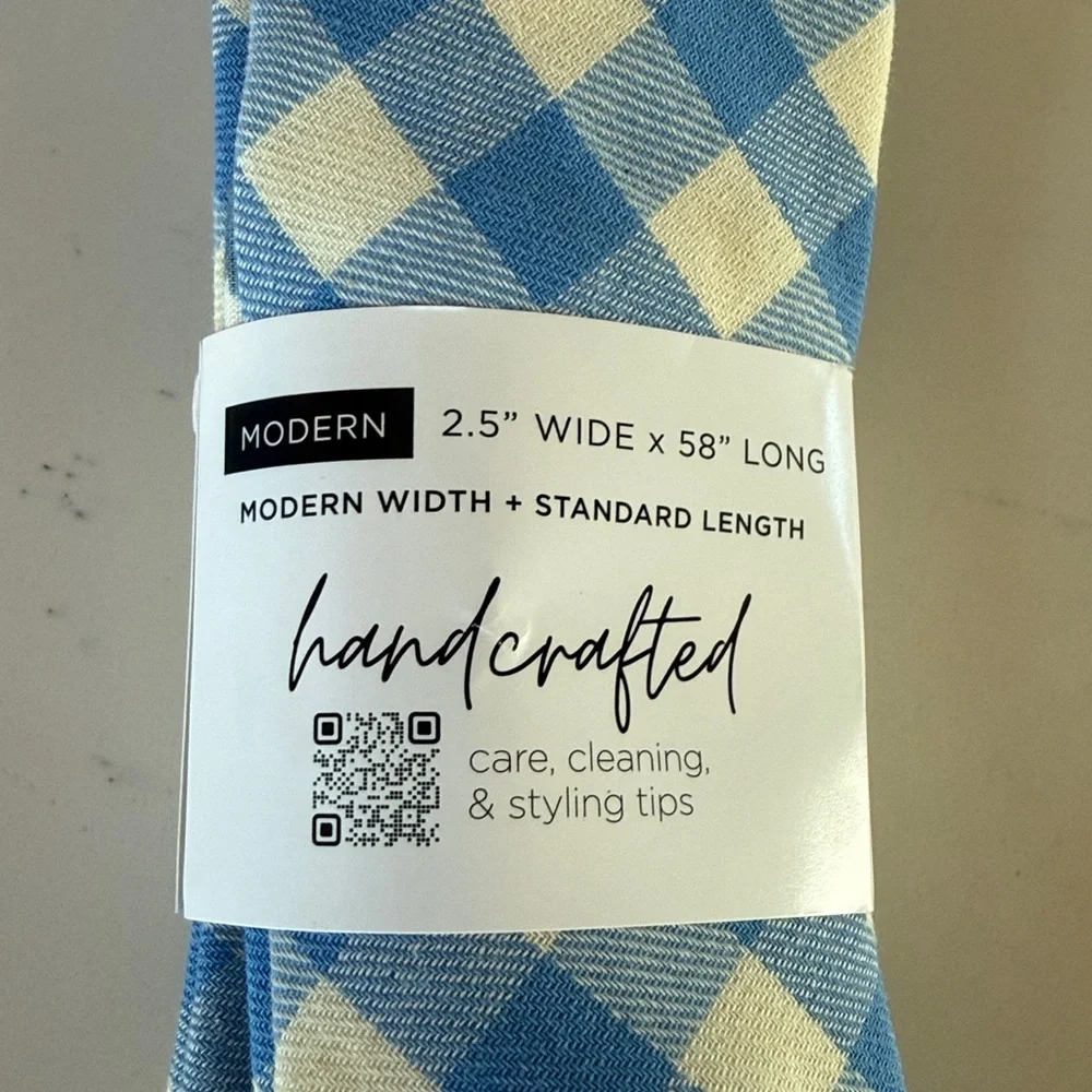 BOON Men’s Tie Daybreak Plaid Color Blue and cream